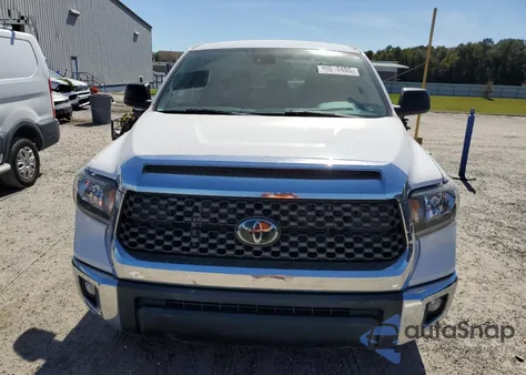2021 Toyota Tundra Crewmax Sr5 z USA, uszkodzony, nr VIN 5TFDY5F18MX006486